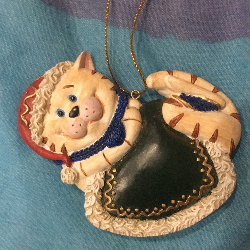 Polyresin Stone Cat Christmas Ornament